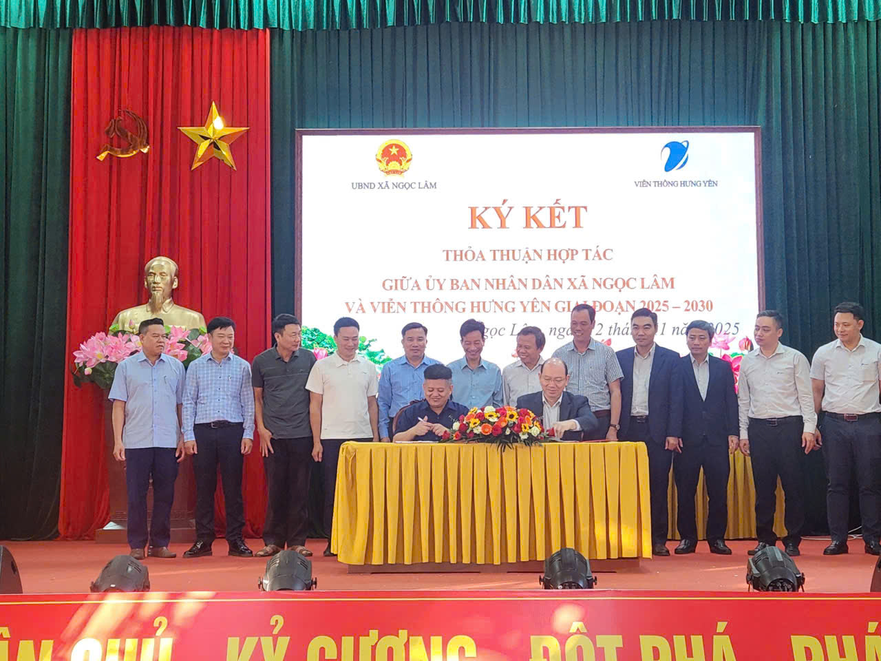 Ủy Ban nhân dân xã Ngọc Lâm và Viễn thông Hưng yên tổ chức lễ ký kết thỏa thuận hợp tác về chuyển đổi số, đổi mới sáng tạo giai đoạn 2025-2030